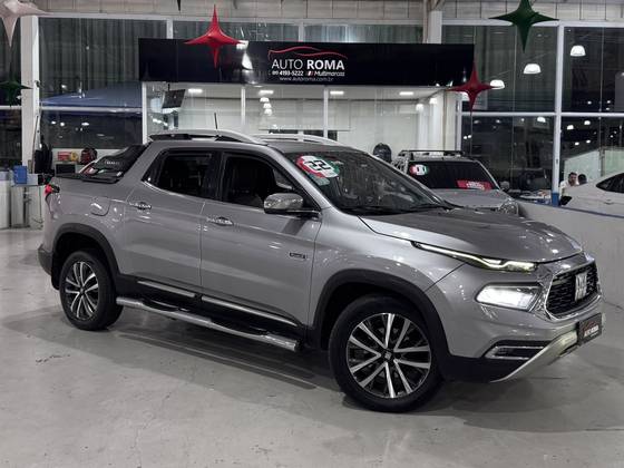 FIAT TORO 2.0 16V TURBO DIESEL RANCH 4WD AT9 FIAT TORO 2.0 16V TURBO DIESEL RANCH 4WD AT9